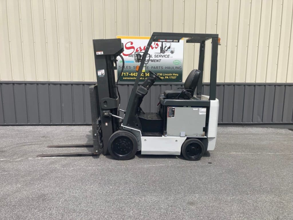 2009 Nissan BXC50 5000 lb Capacity Electric Forklift 11