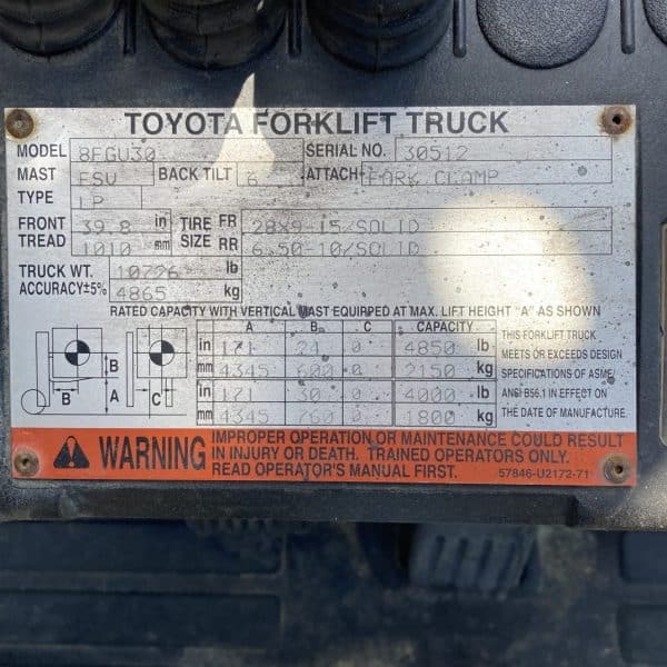 Toyota 8FGU30 6000 lb Capacity Pneumatic Forklift 5