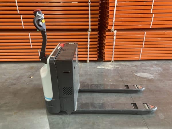 2023 UniCarriers WLX45S Electric Pallet Jack - Image 2