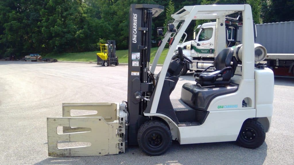 2019 UniCarriers AF50DV 5000 lb Capacity Forklift 7