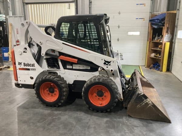 2016 Bobcat S530 Skid Loader - Image 2