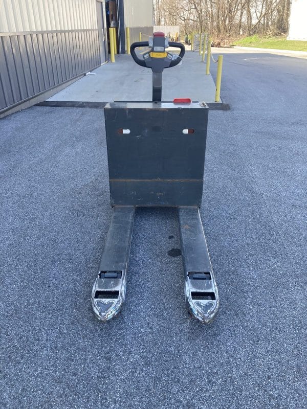 2019 UniCarriers WLX45S Electric Pallet Jack 3